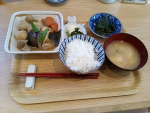 里芋と鶏肉の煮物
